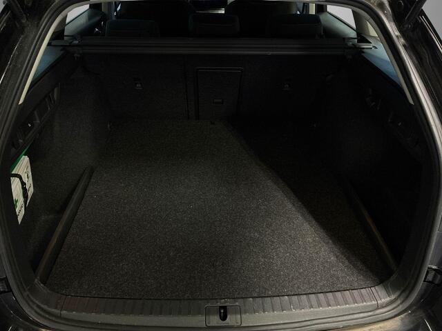 Skoda OCTAVIA Combi 1.4 TSI 204pk DSG iV PHEV Business Edition · Apple/Android Car Play · Navigatie · P-Sensoren · ACC ·
