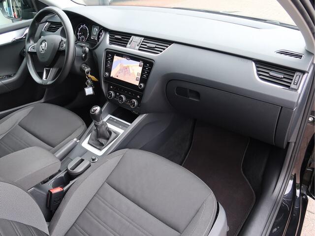 Skoda OCTAVIA Combi 1.4 TSI 150pk Ambition Business | Trekhaak |