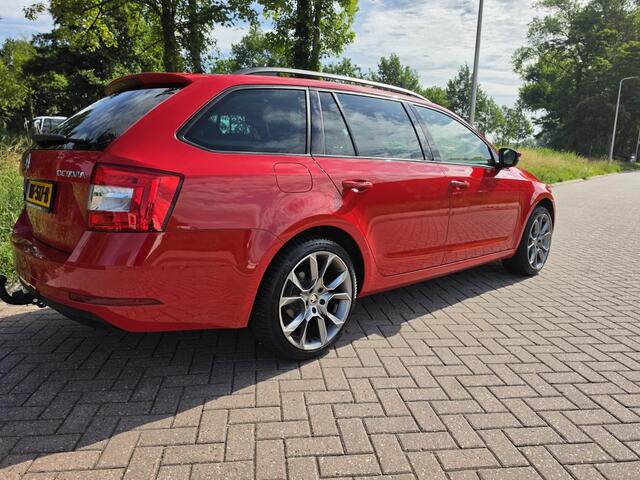 Skoda OCTAVIA Combi 1.0 TSI Grt Amb. Bns
