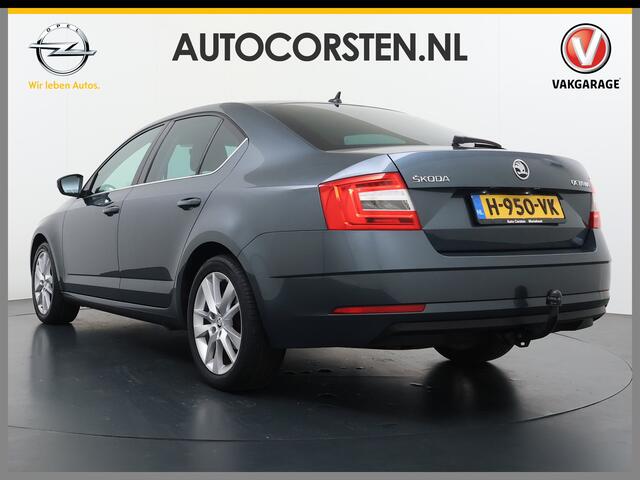 Skoda OCTAVIA 1.0TSI 116PK Stoelverwarming Trekhaak Apple Carplay Android Auto Navi Ecc Cruise Control Pdc Lmv 17" Led WLAN Bluetooth Isofix Dealeronderhouden 1.300KG Trekgewicht 1e Eigenaar Origineel Nederlandse Auto
