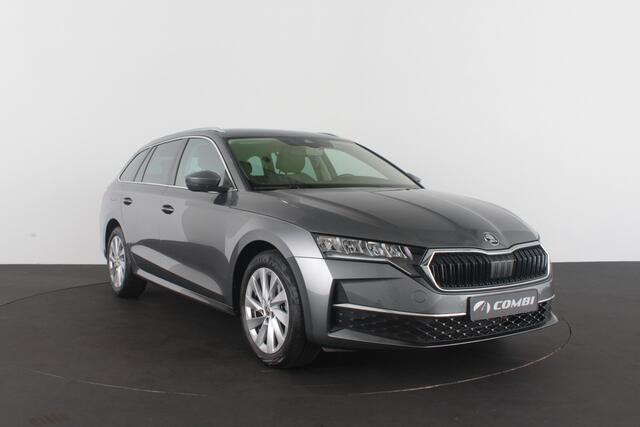 Skoda OCTAVIA Combi 1.5 TSI MHEV Business Edition Plus > Trekhaak/Camera/Winterpakket