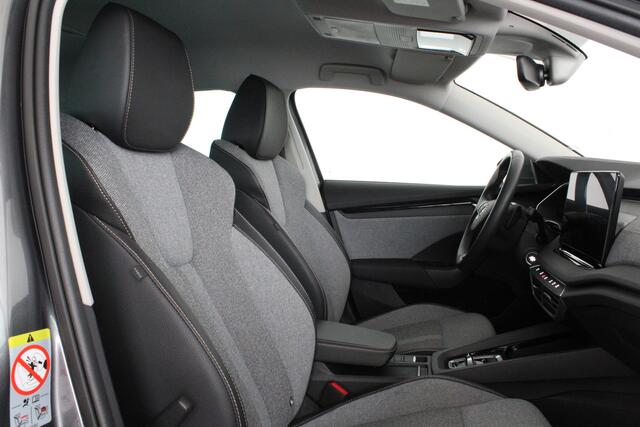 Skoda OCTAVIA Combi 1.5 TSI MHEV Business Edition Plus > Trekhaak/Camera/Winterpakket