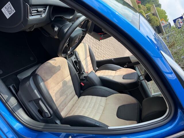 Skoda OCTAVIA 1.0 TSI GREENTECH AMBITION BUSINESS/NL-AUTO/AUTOMAAT/STOELVERW
