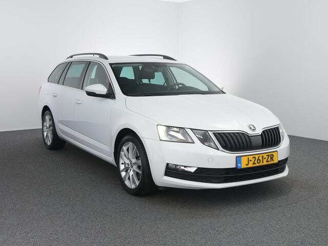 Skoda OCTAVIA Combi 1.5 TSI Greentech Business Edition | Trekhaak | Cruise | Navi | Carplay | PDC |