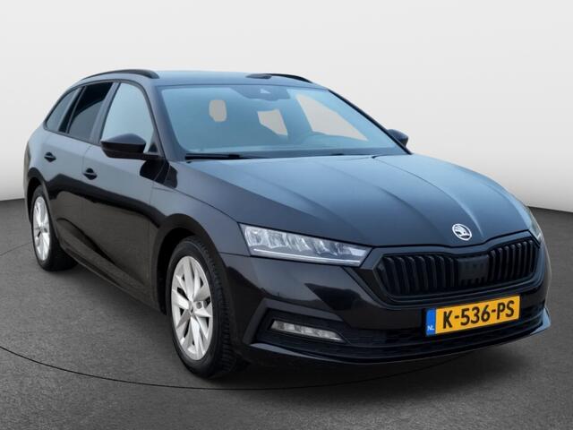 Skoda OCTAVIA Combi 1.0 TSI Sport Business | Telefoonlader | Parkeersensoren v+a