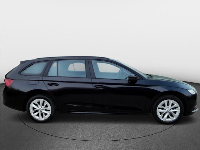 Skoda OCTAVIA Combi 1.0 TSI Sport Business | Telefoonlader | Parkeersensoren v+a