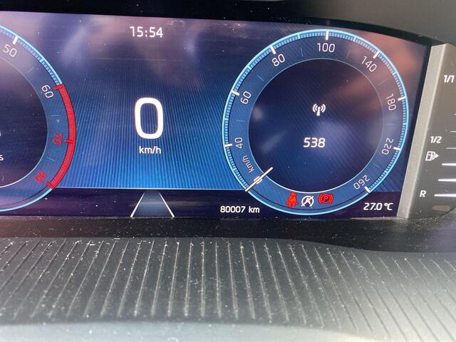 Skoda OCTAVIA Combi 1.5 TSI First Edition | Trekhaak | Stoelverwarming | ACC | A.cam |