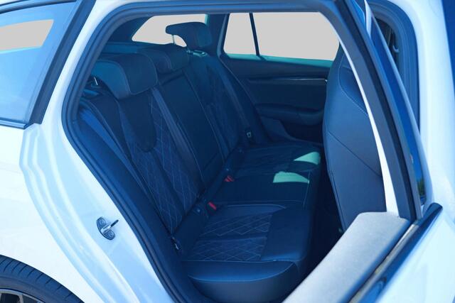 Skoda OCTAVIA Combi 1.4 TSI RS iV | Alcantara leer pakket | Massage stoelen | Winterpakket