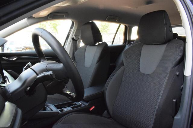 Skoda OCTAVIA Combi 1.0 TSI Business Edition | Apple CarPlay | Cruise | Climate