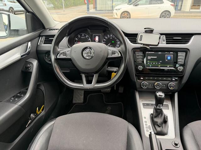 Skoda OCTAVIA 1.0 TSI Greentech Ambition Bns PANO CLIMA NETTE AUTO NAP APK 2-2027