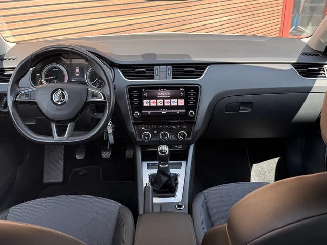 Skoda OCTAVIA 1.0 TSI Greentech Business Edition Navi / Carplay / Clima / Lm Velgen