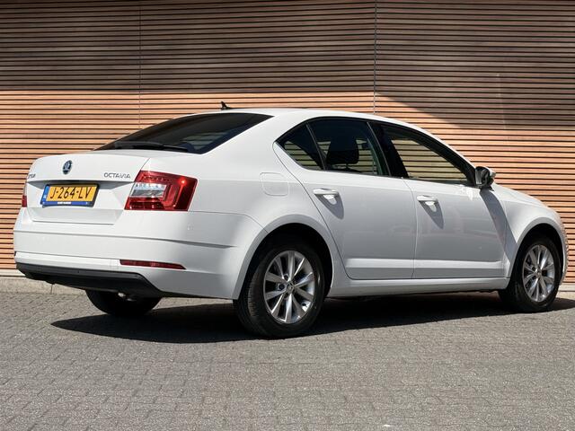 Skoda OCTAVIA 1.0 TSI Greentech Business Edition Navi / Carplay / Clima / Lm Velgen
