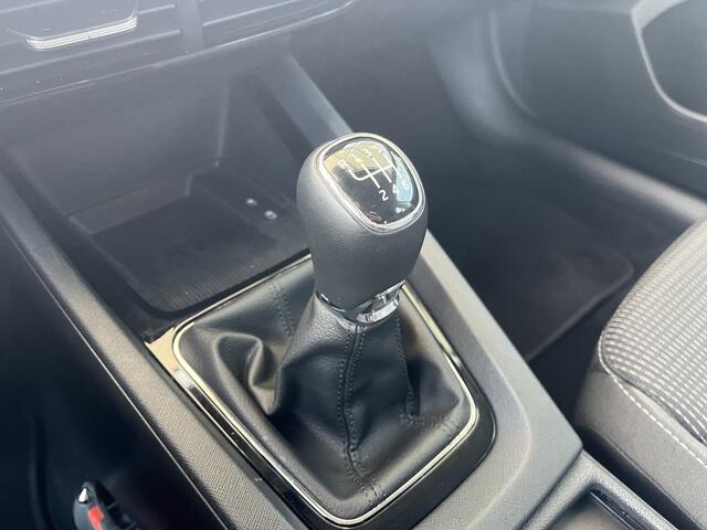 Skoda OCTAVIA Combi 1.0 TSI 110pk Business Edition / App. Connect / Navigatie / Parkeersensoren V+A / Elec. Achterklep / 16'' LMV