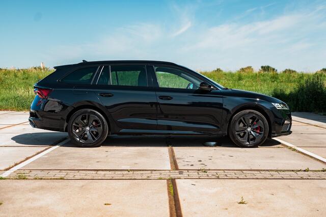 Skoda OCTAVIA Combi 1.4 TSI RS iV | PANO | ALCANTARA SPORT COMFORT STOELEN
