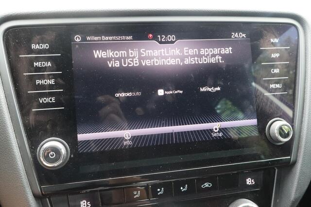 Skoda OCTAVIA Combi 1.5 TSI Greentech Sport Business 150PK | Automaat | Navigatie | Climate control | Cruise control