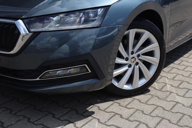 Skoda OCTAVIA Combi 1.4 TSI iV PHEV Business Edition | ACC | Camera | 18 Inch |