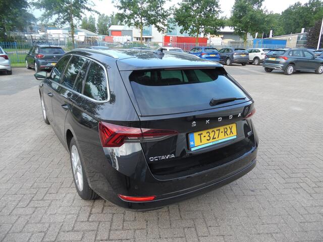 Skoda OCTAVIA Combi 1.0 e-TSI Business Edition Plus