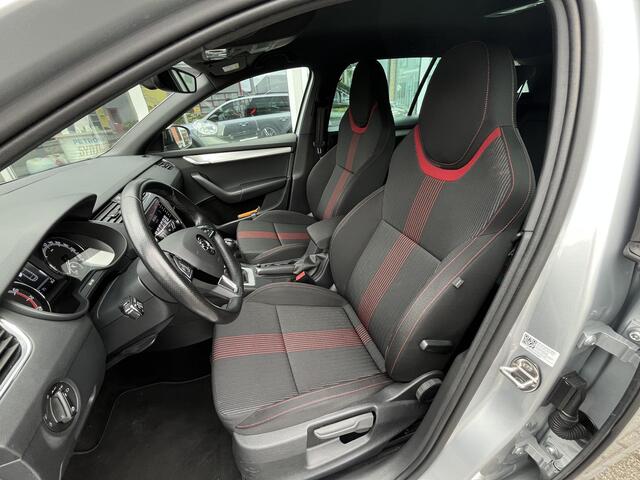 Skoda OCTAVIA Combi 1.0 TSI Greentech Sport Business | Apple Carplay / Android Auto | PDC achter | Dealeronderhouden auto van 1e eigenaar