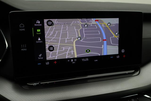 Skoda OCTAVIA Combi 1.0 e-TSI DSG Business Edition Virtual Cockpit, Cruise, Apple Carplay, Rijstrooksensor, LED, DAB, PDC, 16''