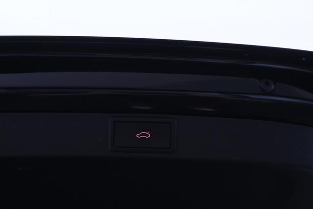 Skoda OCTAVIA Combi 1.0 e-TSI DSG Business Edition Virtual Cockpit, Cruise, Apple Carplay, Rijstrooksensor, LED, DAB, PDC, 16''