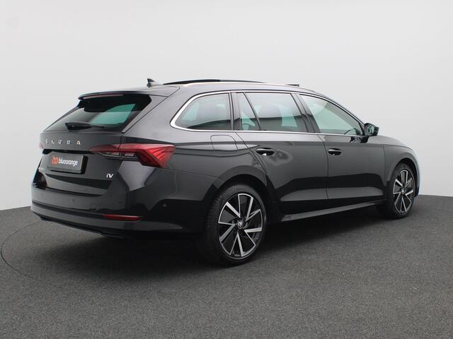 Skoda OCTAVIA Combi 1.4 TSI iV PHEV Business Edition Plus 204PK DSG SOH 98%, Trekhaak, Pano-Schuifdak, Head-Up Display, Virtual Pedal, Achteruitrijcamera, Keyless, Voorruitverwarming, Memorystoel