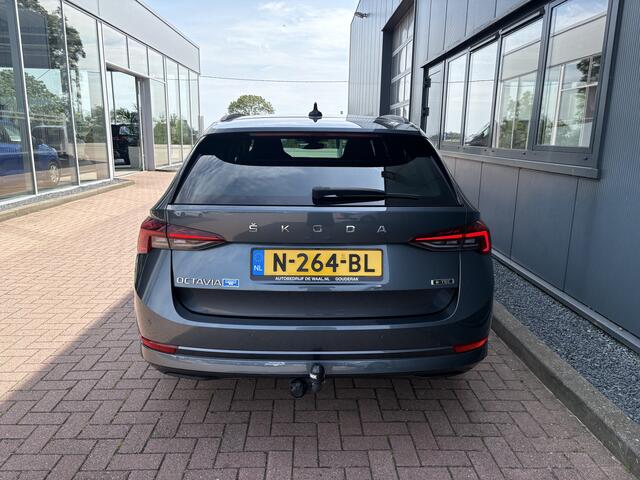 Skoda OCTAVIA Combi 1.0 e-TSi DSG Sport Business TREKHAAK/ADAPT.CRUISE/CARPLAY/18INCH/WINTERPACK