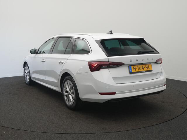 Skoda OCTAVIA Combi 1.0 e-TSI Business Edition Plus - RIJKLAARPRIJS - Achteruitrijcamera - Apple Carplay - Android Auto