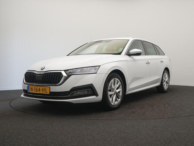 Skoda OCTAVIA Combi 1.0 e-TSI Business Edition Plus - RIJKLAARPRIJS - Achteruitrijcamera - Apple Carplay - Android Auto