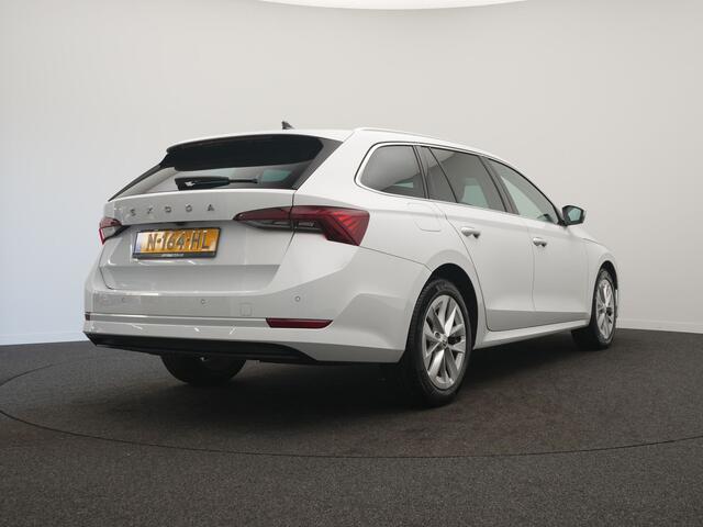 Skoda OCTAVIA Combi 1.0 e-TSI Business Edition Plus - RIJKLAARPRIJS - Achteruitrijcamera - Apple Carplay - Android Auto