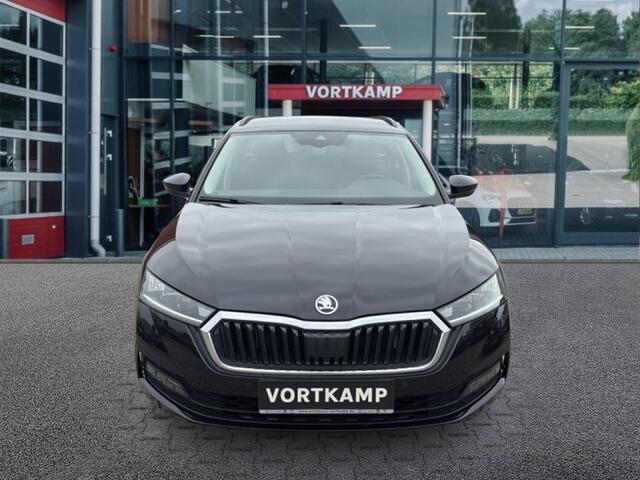 Skoda OCTAVIA 1.4 TSI iV AMBITION CAMERA/CRUISE/DIG-DASH/STOEL+STUURVERW/CARPLAY