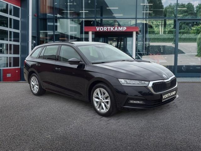Skoda OCTAVIA 1.4 TSI iV AMBITION CAMERA/CRUISE/DIG-DASH/STOEL+STUURVERW/CARPLAY