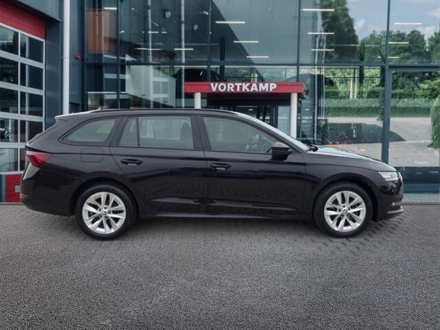 Skoda OCTAVIA 1.4 TSI iV AMBITION CAMERA/CRUISE/DIG-DASH/STOEL+STUURVERW/CARPLAY