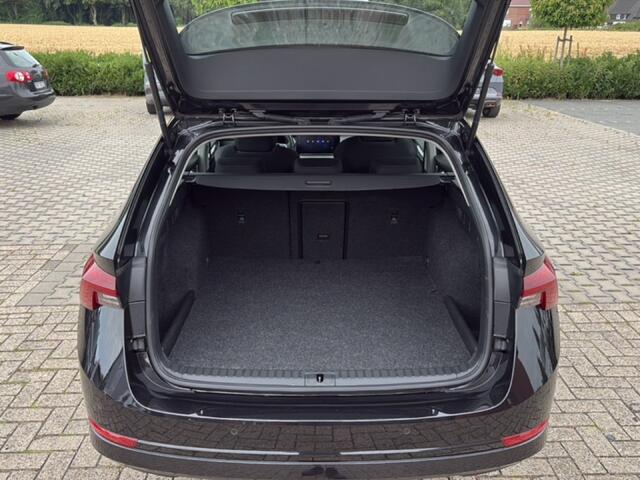 Skoda OCTAVIA 1.4 TSI iV AMBITION CAMERA/CRUISE/DIG-DASH/STOEL+STUURVERW/CARPLAY