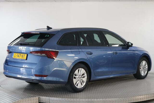Skoda OCTAVIA Combi 1.0 TSI Sport Business Clima | Sfeerverlichting | LED | Carplay | Cruise.