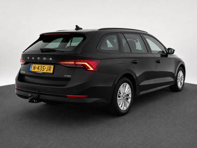 Skoda OCTAVIA Combi 1.0 e-TSI Business Edition Trekhaak Airco ECC Navi Wireless Carplay PDC VA Full LED Virtual Cockpit Cruise Control