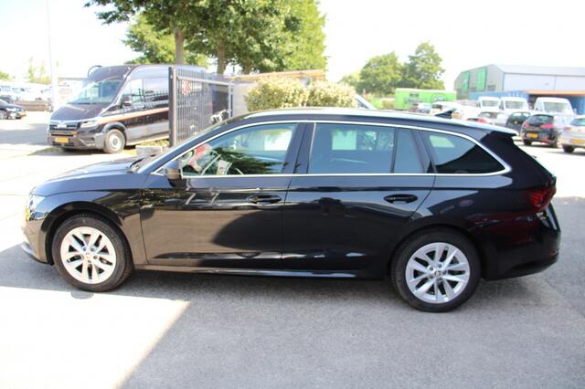 Skoda OCTAVIA Combi 1.0 TSI Bns Ed. Plus