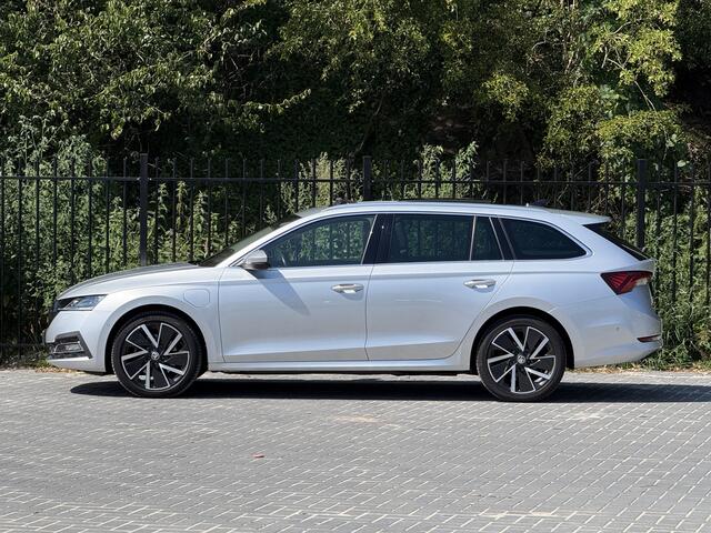Skoda OCTAVIA Combi 1.4 TSI iV PHEV Style | Leer | Pano | HUD