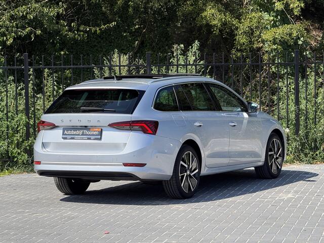 Skoda OCTAVIA Combi 1.4 TSI iV PHEV Style | Leer | Pano | HUD