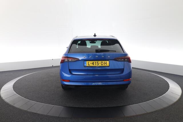 Skoda OCTAVIA Combi 1.0 e-TSI Business Edition | Stoelverwarming