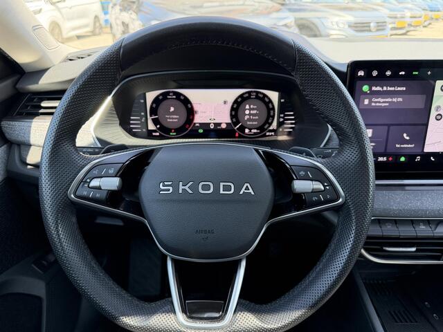 Skoda OCTAVIA Combi 1.5 TSI MHEV 150pk Automaat Business Edition | Panoramadak | Virtual Cockpit | Elektrische Achterklep | Camera | Keyless | 17 Inch |