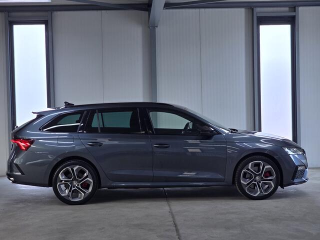 Skoda OCTAVIA Combi 1.4 TSI RS iV PHEV Business | Acc | Camere El. stoelen |