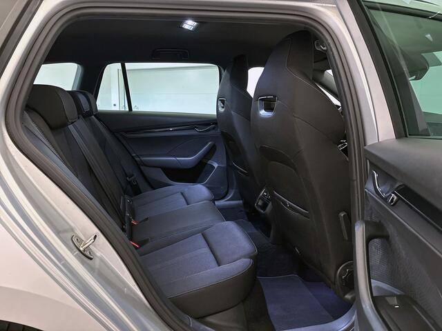 Skoda OCTAVIA Combi 1.0 e-TSI Sport Business Gratis Afleverpakket! | Trekhaak |