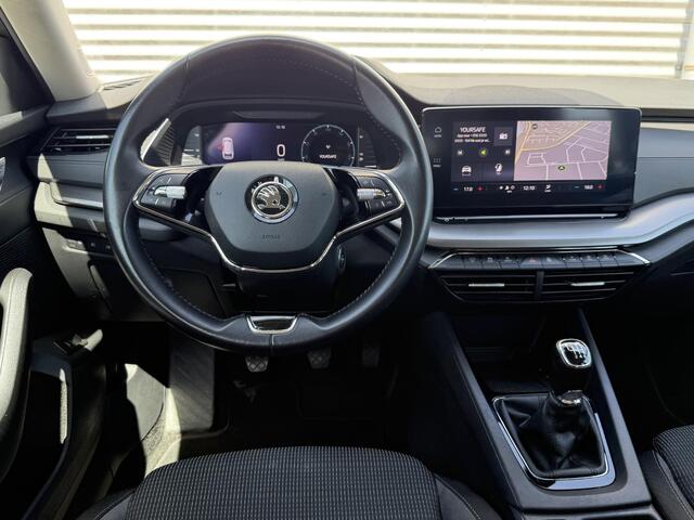 Skoda OCTAVIA Combi 1.0 TSI Business Edition 2e Eigenaar|Clima|Cruise|Carplay|Elek achterklep|PDC V+A|N.A.P|APK tot 12-2026
