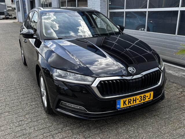 Skoda OCTAVIA Combi 1.0 e-TSI Business Edition Plus 1.0 e-TSI * TREKHAAK * ADAPTIVE * STOELVERW. * CAMERA