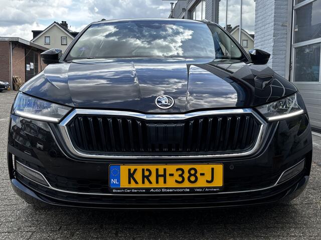 Skoda OCTAVIA Combi 1.0 e-TSI Business Edition Plus 1.0 e-TSI * TREKHAAK * ADAPTIVE * STOELVERW. * CAMERA