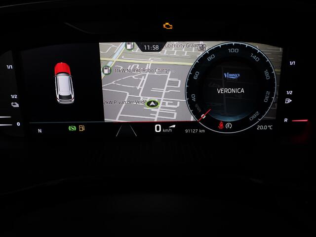 Skoda OCTAVIA Combi 1.4 TSI RS iV PHEV Business 245 pk Automaat | Navigatie | Panoramadak | Parkeersensoren | Autom. airco | Keyless | Stoelverwarming |