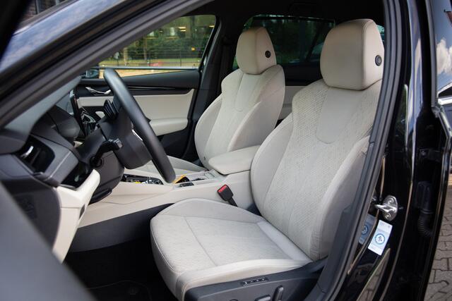 Skoda OCTAVIA Combi 1.4 TSI iV PHEV Style , Memory, Carplay, Stoel/stuurverwarming,
