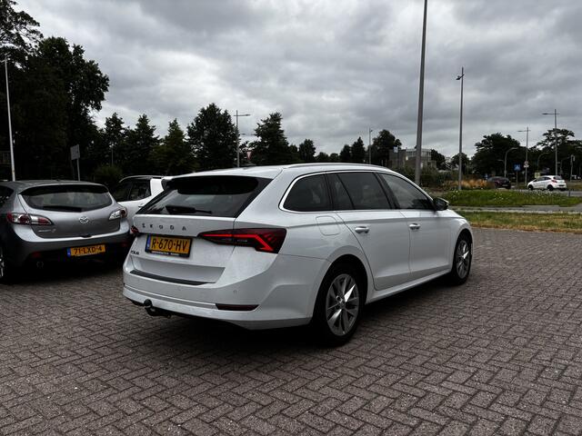 Skoda OCTAVIA Combi 1.0 TSI Business Edition Virtual cockpit Pdc Applecarplay Trekhaak Nap