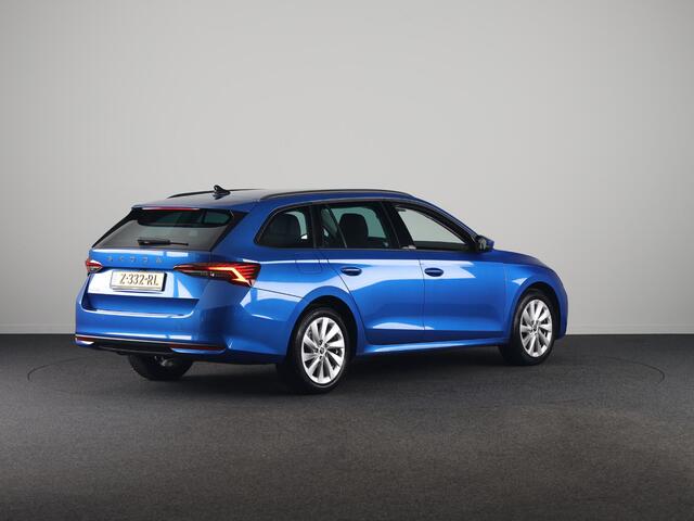 Skoda OCTAVIA Combi FL First Edition 1.5 TSI m-HEV 85 kW / 115 pk Combi 7 versn. DSG | Advance pakket | Achteruitrij camera | All weather banden |