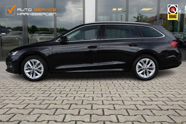 Skoda OCTAVIA Combi 1.4 TSI iV PHEV Business Edition | Trekhaak | Camera | ACC |